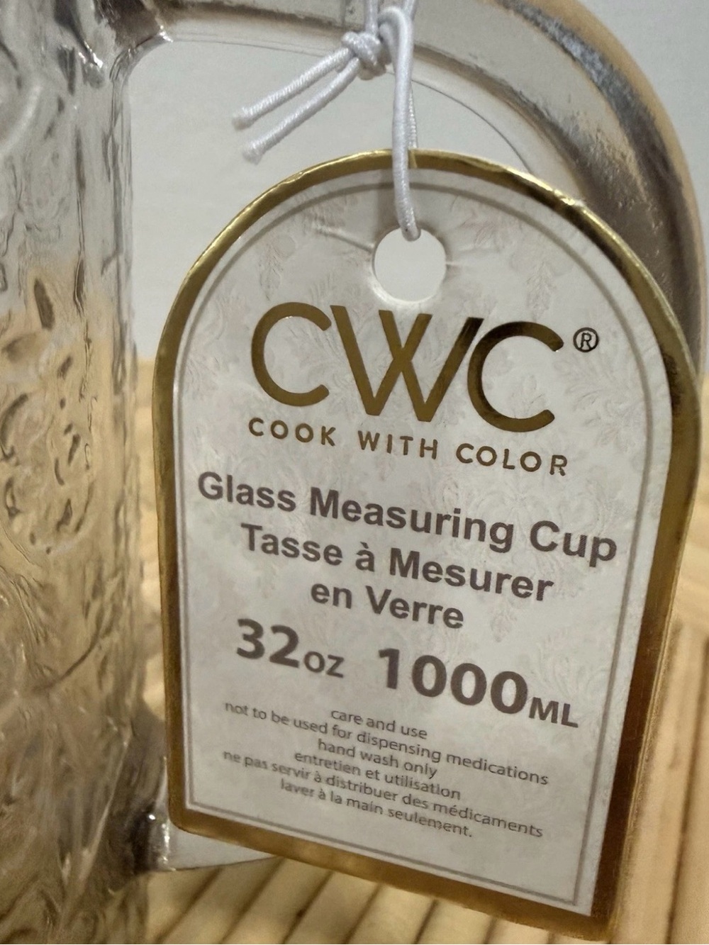 NWT - CWC  Cream Smoke Grey Embossed Floral Glass Measuring Cup 32oz 1000ml - Picture 11 of 12